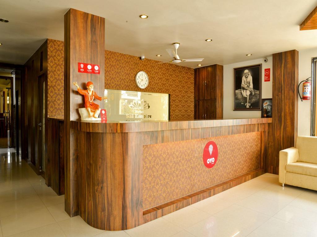 Oyo 4316 Hotel Sai Empire Shirdi Bagian luar foto