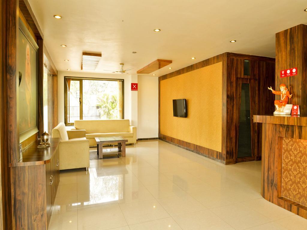 Oyo 4316 Hotel Sai Empire Shirdi Bagian luar foto